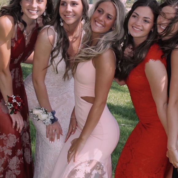 Pink Prom Dress with Flower lace - Picture 7 of 7